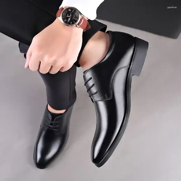 Обувь для обуви мужчин формальный мужчина для кожи Оригинальный мужской социальный элегантный итальянский повседневный дизайнер роскошный бизнес обувь