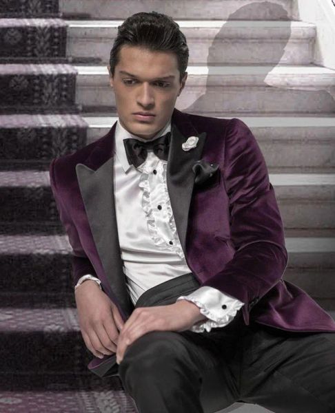 Tuxedos Best Desigen Purple Velvet Groom Tuxedos Tuxedos pico de lapela Fit Fit Groomsmen Tuxedos Tuxedos Men Suits ((jaqueta+calça+gravata+cintura)