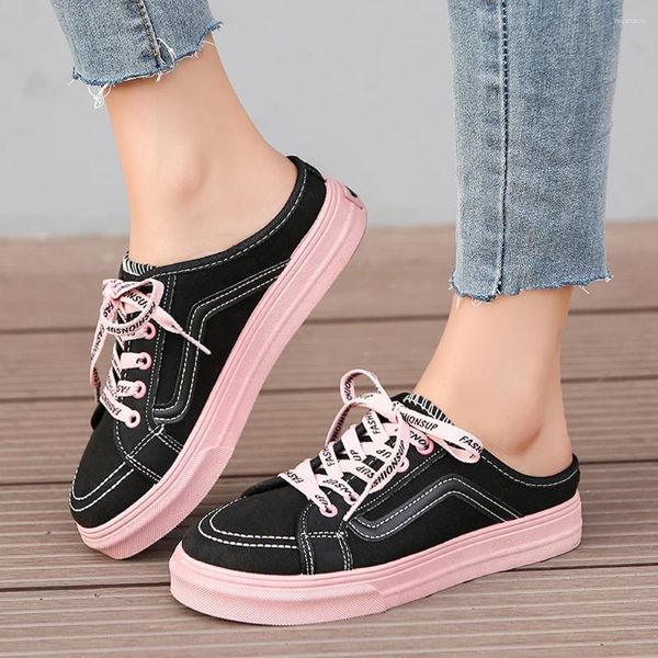 Sapatos casuais 2024 Summer Feminino Lace Up com saltos nus Vulcanizou estudantes doces tênis planícies senhoras de solas macias esportes de caminhada