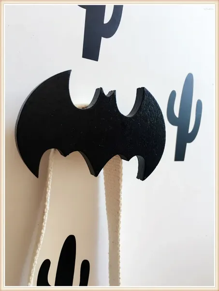 Estatuetas decorativas insere nórdico morcegos de madeira gancho infantil cutelar roupas de vestuário de roupas de parede decoração de artesanato em casa ornamento de artesanato em casa