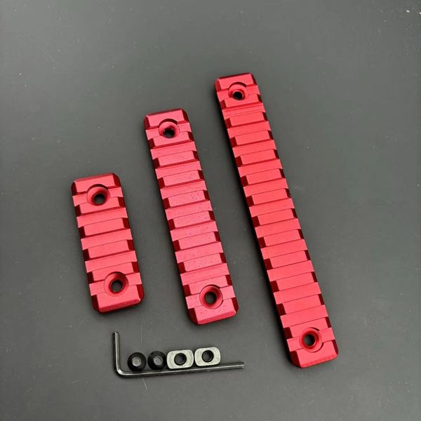 Equipamento de atividades ao ar livre tático Tampas superiores de trilhos de metal vermelho adaptador traseiro para mlok keymod 5 9 13 slots