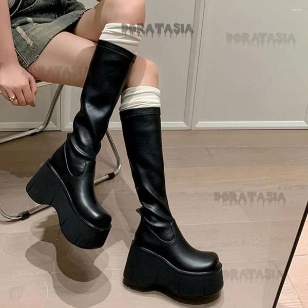 Stiefel Plattform Frauen Motorradrutsch auf dicke Hochkeile Mid Calf Schuhe Punk Gothic Luxury Fashion Cool Casual Comfy 2024