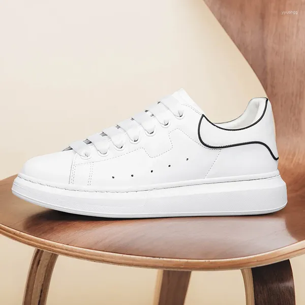 Scarpe casual 2024 Coppie di moda Sneaker tendenza comoda tavola comoda piccola suola bianca spessa
