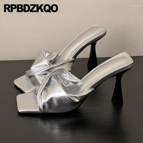 Тапочки плиссированные шпильки шикарные обувь металлические зеркало скользит рыбные рты насосы, женщины, смотрящие на высокие каблуки на высоких каблуках, высокие каблуки Y2K
