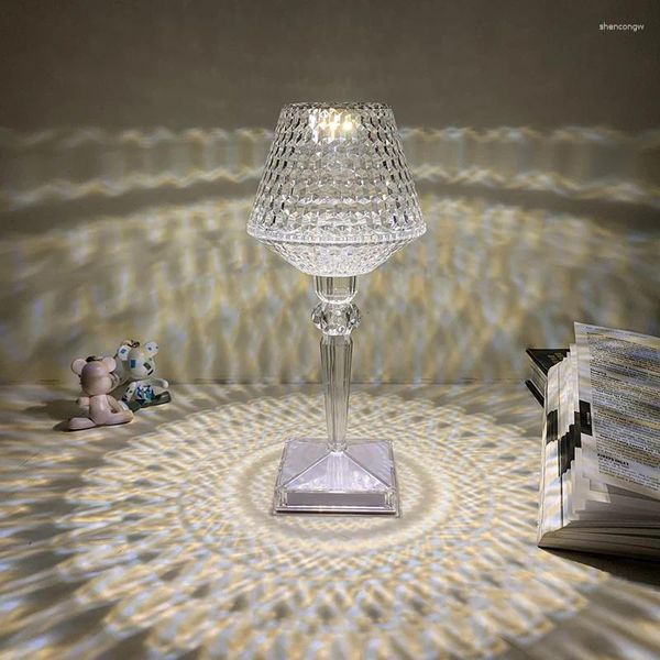 Lampade da tavolo LED LAMPAGNO DIAMOND Diamond USB Scriva da decorazione in cristallo acrilico per la camera da letto barretta romantica night luce