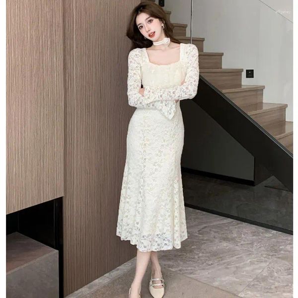 Abiti casual Donne in pizzo vintage francese Corea elegante collare quadrato manica lunga anno di Natale abito midi a coda di pesce