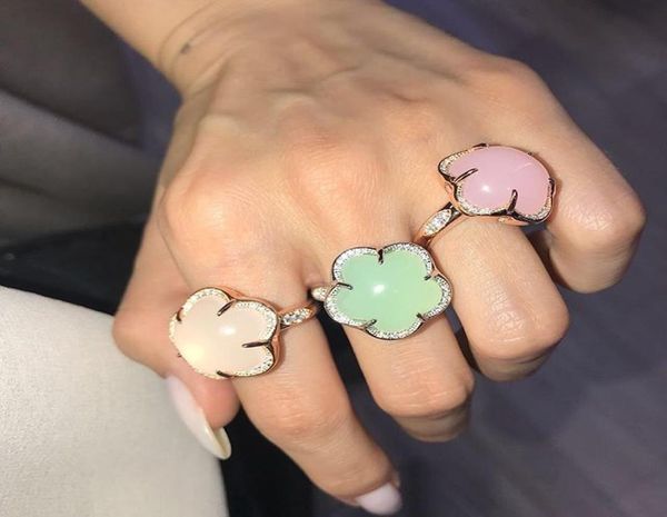 Moda beş taç yaprağı pembe beyaz yeşil renkli opal takı 925 Sterling gümüş yüzük beyaz altın renk kadınlar için güzel takılar9490301