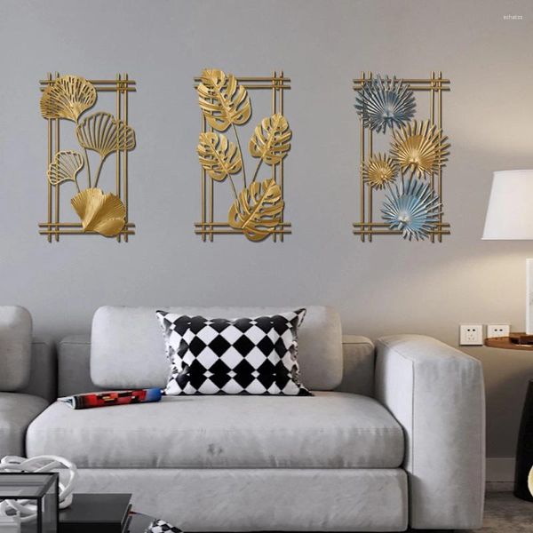 Estatuetas decorativas ginkgo folha parede pendurada decoração moldura de metal ornamento pingente de bordo de palmeira de ouro para plano de fundo em casa