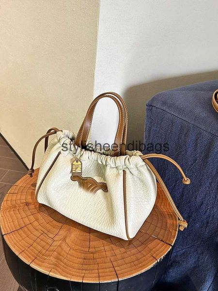 Bolsas de ombro bolsa de bolsa pequena couro macio de couro de cordão de tração de tração de tração de tração de tração contraste de alta qualidade ombro de ombro de ombro único bolsa feminina h240420