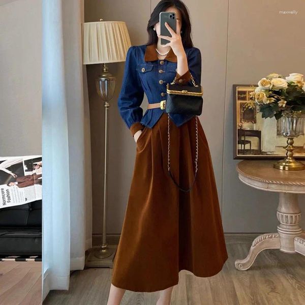 Vestidos de trabalho Francês Terno Vintage Fall Inverno Duas peças Conjunto feminino Feminino Belt Belt Slim Jaqueta Jeans Top a Linha G237