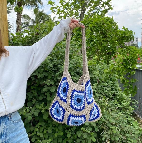 Bolsas Evil Eye Tote Bag Granny Square Blue Pattern Hollow Out Bolsas de malhas de malhas boêmia bolsa fofa para mulheres presentes feitos à mão