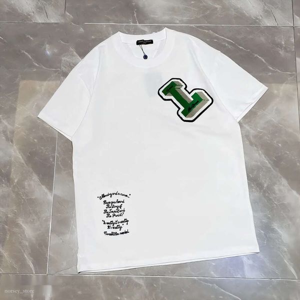 Camiseta de designer Louies Vuttion Moda Men e roupas de manga curta Camisas de rua de hip hop casual