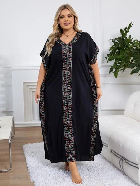 Robe de Kaftan Robe Black Women Bordado Manutenção Casta Casta Casta Casca Caftan Casaco Casaco Cobertão q1637