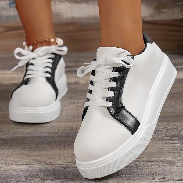 Lässige Schuhe Frauen Plattform Dicke Soled Höhe Erhöht die Schnürfärbeblock vielseitige Mode runde Zehen 2024