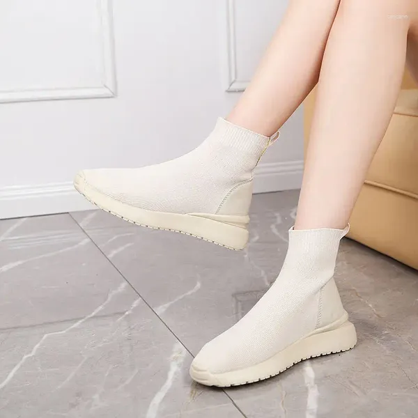 Sıradan Ayakkabı Beyaz Gages Featsable Slip Boyun Kentinde Kentsel Yaz 2024 Ayakkabı Orijinal A H