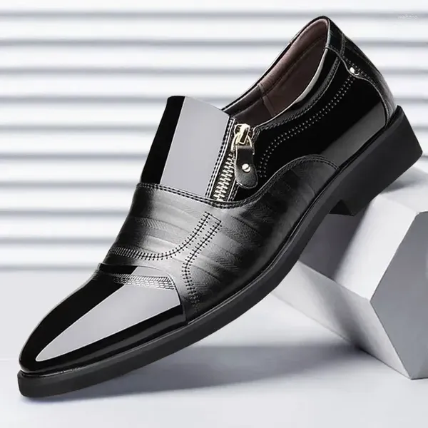 Sıradan Ayakkabı Erkekler Oxford İş Yumuşak Deri Nefes Alabilir Erkekler Sivri Soafers Flats Zip Slip-On Sürüş