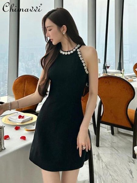 Vestidos casuais acetato preto Vestido decorativo de faixa de diamante pesada 2024 verão francês elegante bainha sexy