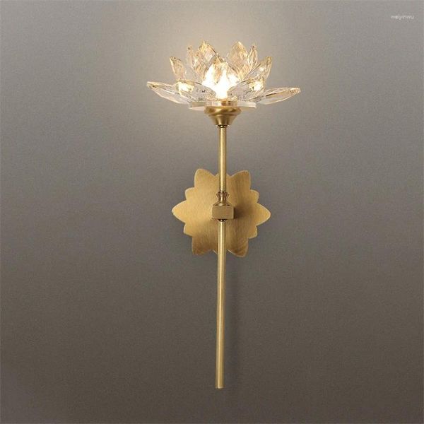 Lâmpadas de parede Lâmpada de cristal de luxo LED de estilo chinês Lotus Quarto Criativo Sala de estar Creative Witch Witch Home Deco Mirror Light