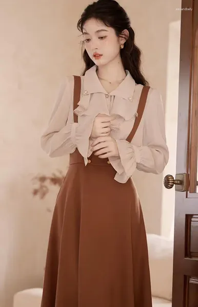 Vestidos casuais Office elegante Mulheres roupas modernas Retro Court Tribunal Flare Sleeve Rufflfes Camisa Maillard Strap Midi vestidos festa 2pcs