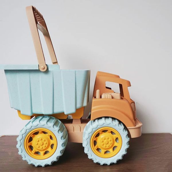 Игрушечные игрушки песчаные грузовики детские экскаватор Car Construction Beach Sandbox Than Thang -ящик для копания транспортных средств Tractor Digger Mini 240411