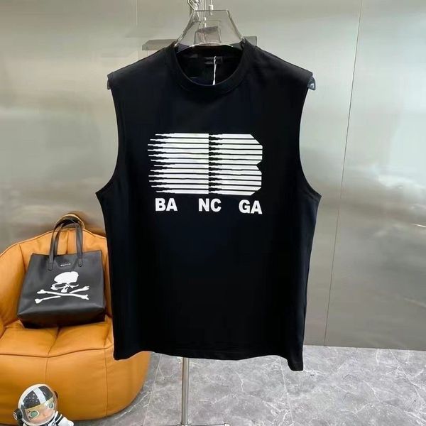 T-shirt da uomo di Paris Designer Maglietta alla moda T-shirt 2B Sports Sports Casual Cotone Styles Multiple T-shirt in bianco e nero