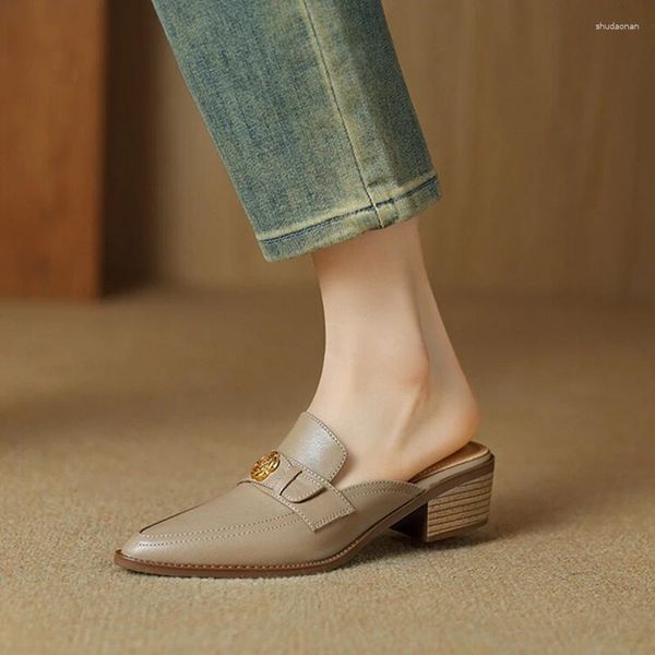 Slippers Summer Mulheres Mulas Sapatos de couro genuínos para capa de calcanhar de pé