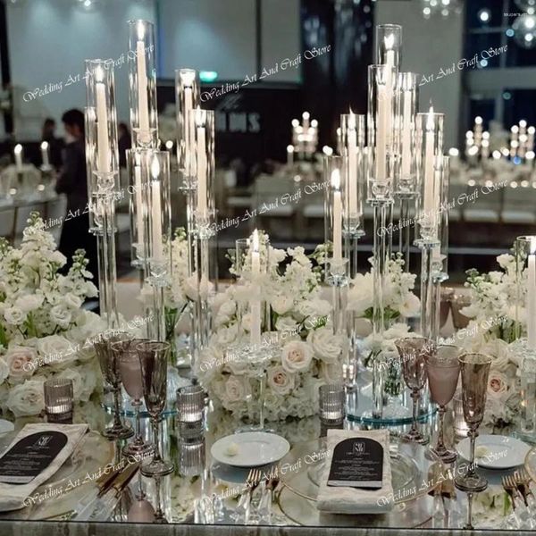 La decorazione per feste può solo usare la candela a LED) Clear 8 armi Acrilic Canders Cantropiede di nozze Crystal Candelabra per evento 556