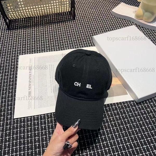 Designer Baseball Cap Designer Capo di lusso UNISEX SOLID GEOMETRIC SOLIFIC A NAST per la tela agricolo presenta la moda da uomo da sole da uomo e cappelli da donna da uomo e da donna