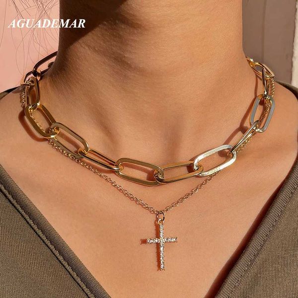 Collane a ciondolo Punk Punk Golden Crystal Cross Cross Chain Collace per donne Ritratto religioso Croce Multiyer Clavicle Catena Collane Gioielli Y240420