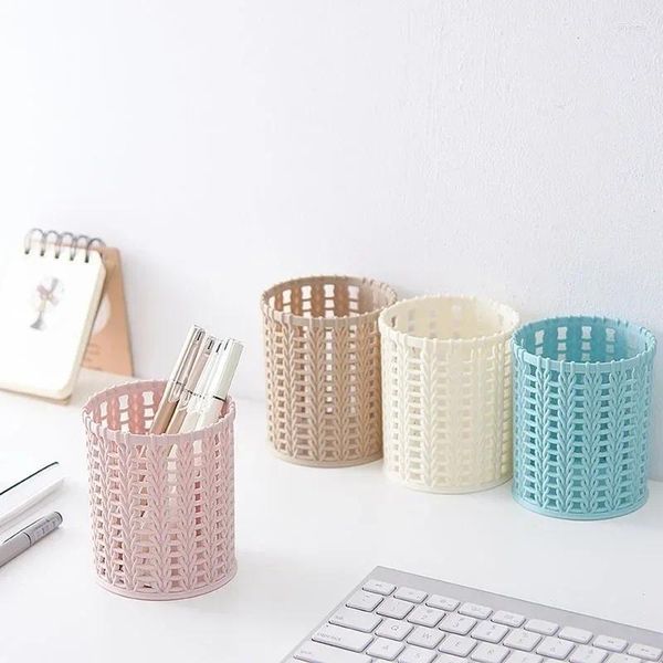 Lagerflaschen tragbarer Bleistifthalter Schreibtisch Kunststoff Mesh Square Pen Pot Cup Container Organizer Langable Case School Office Accessoires