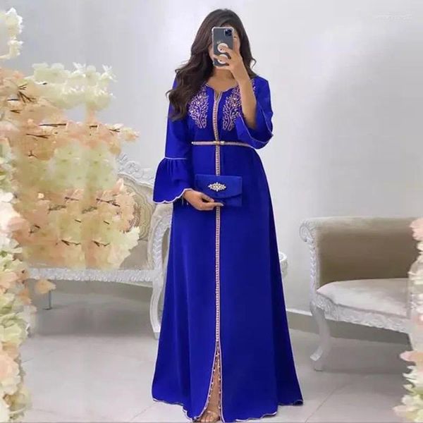 Etnik Giyim Dubai Kadın Moda Uzun Elbise Çivilenmiş İnci Çöp Abaya 2024 Lüks Femme Musulmane Maxi Kaftan