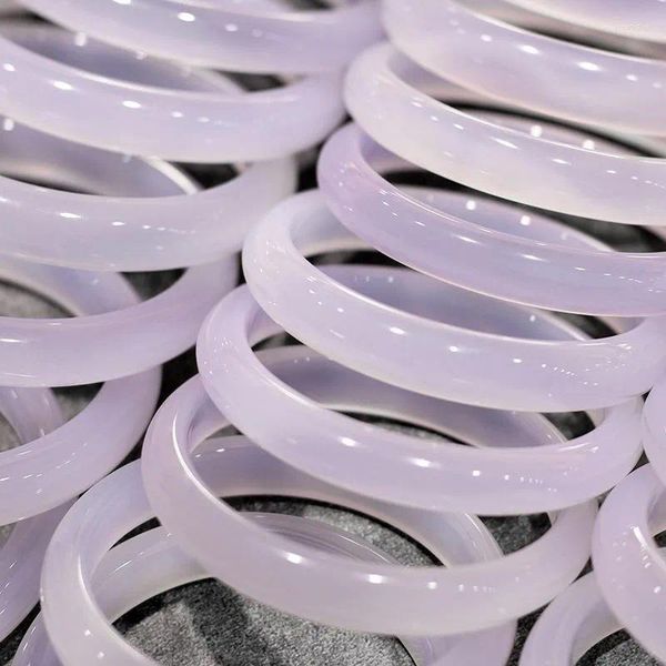 Armreif Chalcedony Weiß schwimmendes violettes Armband Licht lila Jade Mädchen flacher schmaler Streifen Einfaches Juwel