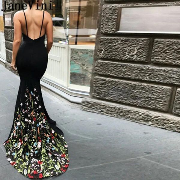 Vestidos de festa Janevini 2024 Arábia Saudita Evening Long Floral Renda Bordado Merreia Black Vintage Vestidos formais Sukienki Dlugie