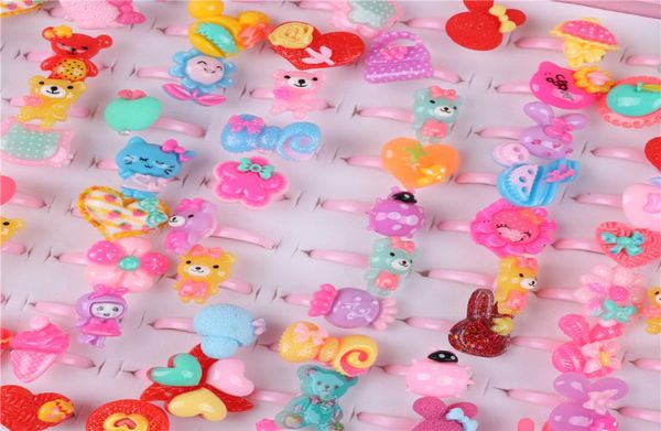 10 pezzi Cute Children039s Gioielli Gioielli Anelli per bambini in plastica per ragazze con cabochon in resina mista Color4878981 misto