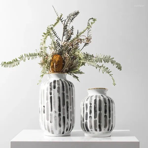 Vasos Flores secas Planta de cerâmica Paz de design moderno Projeto estético minimalista vaso de flores de cilindro de mesa de decoração de decoração de Fleurs decoração