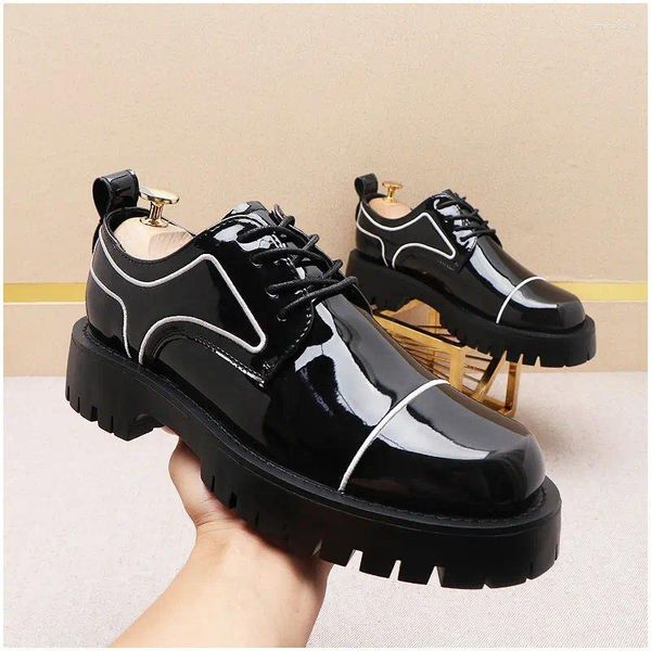 Freizeitschuhe Leder Männer Büro High Platform Patent Männlich Harajuku Streetwear Korean Vintage Hochzeitsschuh