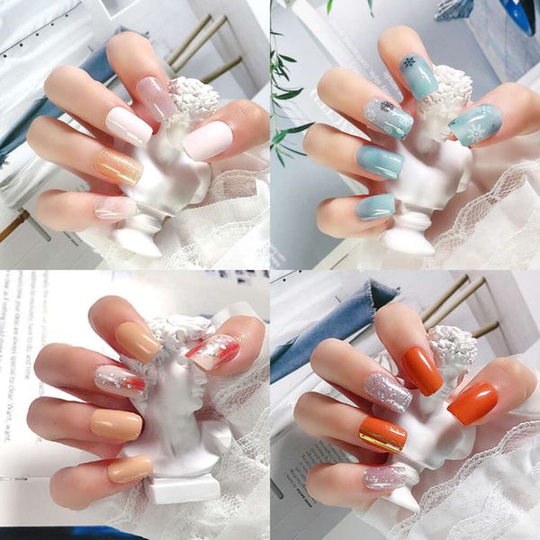 Balé de cabeça redonda rosa estilo francês borda de fundo transparente usando unhas doces e frias de unhas falsas Gel Gel semi -cura Gel Unhinet Enhancer adesivo