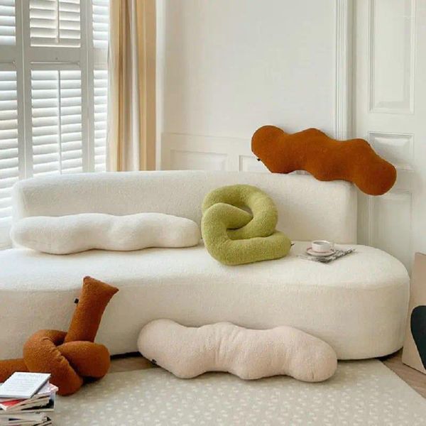 Kissen Europa Raum Einfacher abstraktes Formsofa Wellen Taille von Kettenknoten Twist Bar Living Office Design