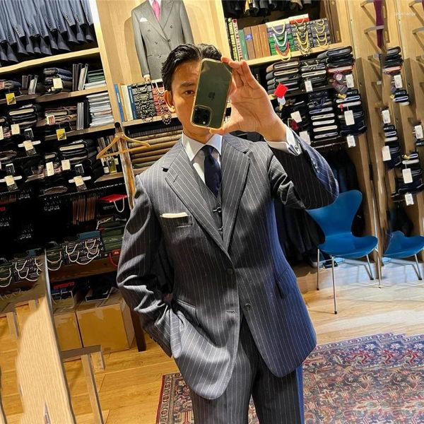 Herrenanzüge gutaussehende dunkelblau gestreifte Anzug für Herren formelle Business Blazer Hochzeitsbräutigam Smoking 3 -teilige Set Jacke Weste Hosen Kostüm Homme