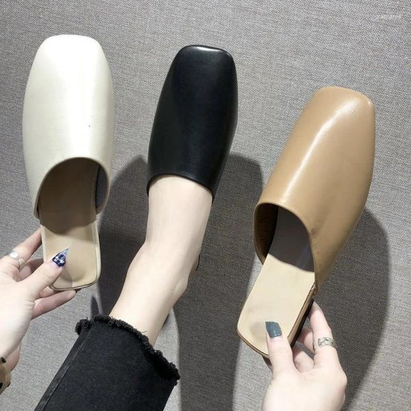 Slippers 2024 Summer Shoes Sapatos femininos Cabeça Baotou Meio chinelo arrasto plano feminino casual feminino Cool