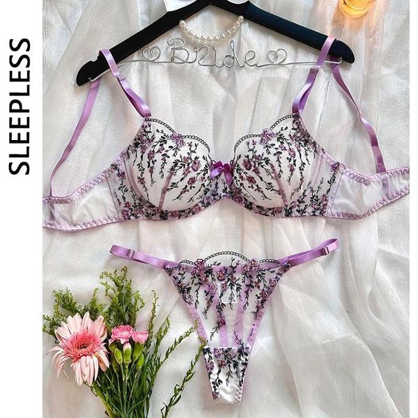 Bras define o sutiã roxo romântico Conjunto de bordados florais sexy lingerie 2 peças roupas íntimas femininas Veja através da malha de Bilizna