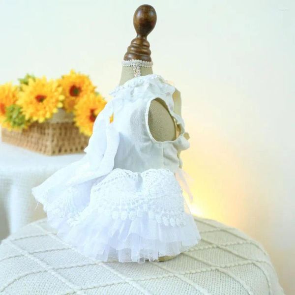 Köpek giyim düğmeleri ile küçük kıyafetler dantel süslenmiş elbise zarif evcil evcil evcil evcil düğün orta köpekler prenses