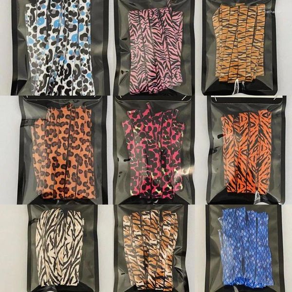 Peças de sapato 1 par de padrões de animais clássicos cadarços de tigre/cobra/leopardo tênis tênis esportivo de lona plana stringshipship stringshipship