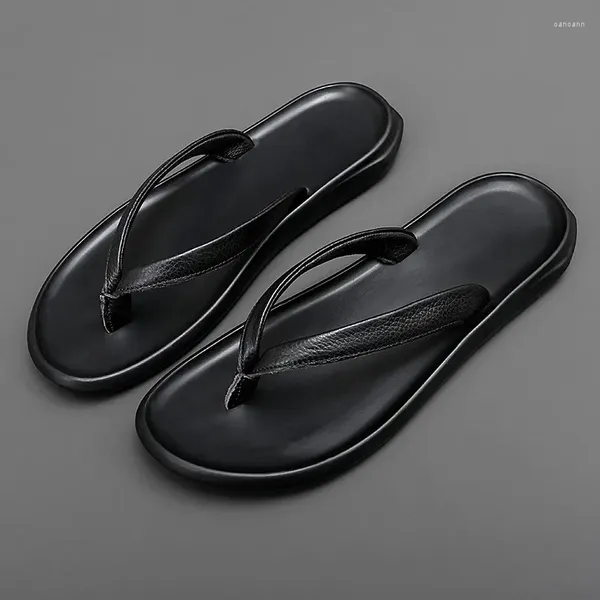 Pantofole Flip Flip Flop Meni in pelle vera e propria marca estiva 2024 designer di moda spiaggia le infradito alla spiaggia leggera comoda confortevole