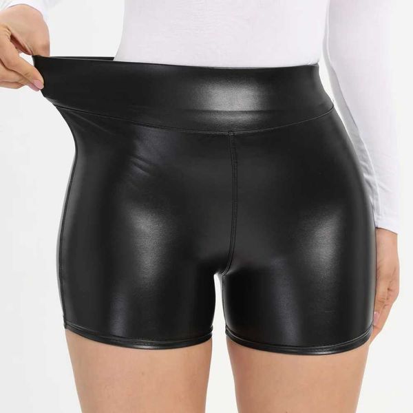 Frauenshorts sexy schwarze PU -Leder -Shorts Skinny Elastic High Taille Heiße kurze Hosen Frauen Kleidung Kunstleder Goth Leggings Sommer Y240420