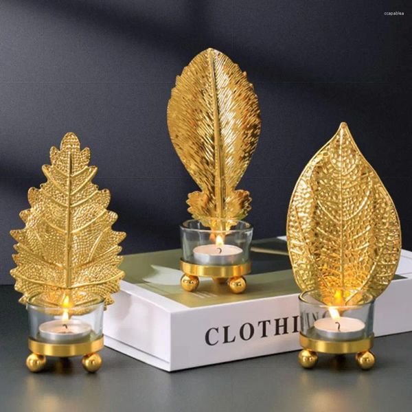 Os porta -velas criam Candelabra Wedding Ornament Jantar romântico Gold Gold Vintage Metal Tea Light Candlestick Shape Solder