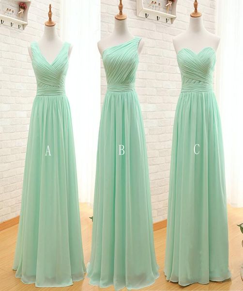 Mint Green Long Chiffon Brautjungfer Kleid 2021 Eine Linie plissierte Strandbrautjungfernkleider Triebwagen Hochzeitsgastkleider8215317