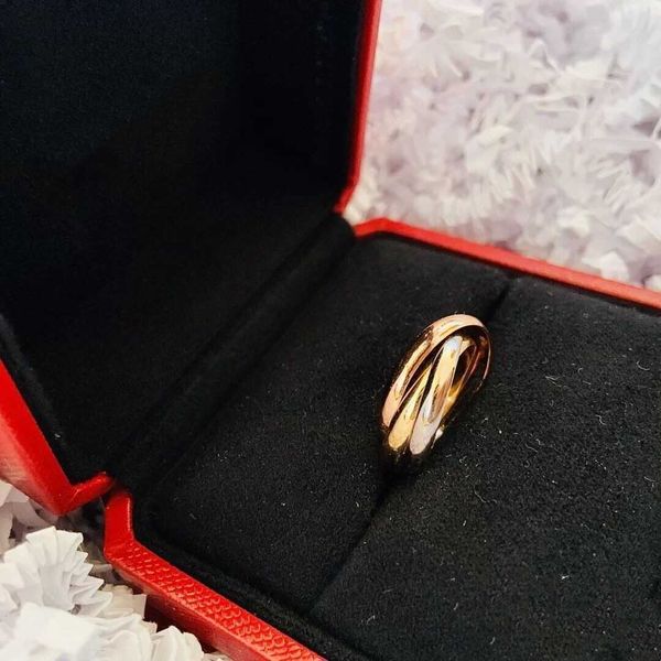 Designer Fashion CNC Sculpture Reproduction High Edition Gold Plated 18k Two Ring com cores Cruz Couple for Men and Women DSM4