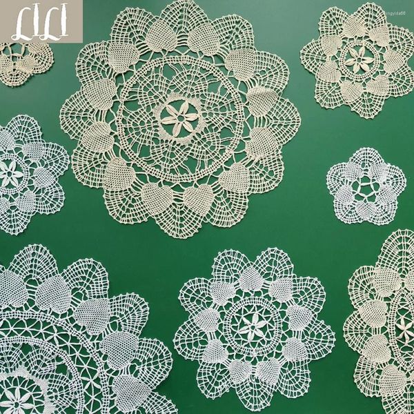 Tischtuch Retro -Stil handgefertigtes Spitzenspulen elegantes Baumwollbankett Hochzeitstablemat Doily