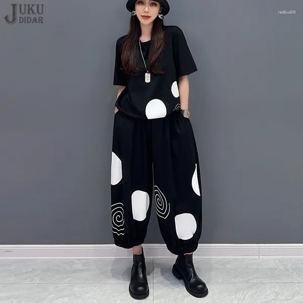 Pantaloni da due pezzi da donna 2024 Summer Woman Set Black Overszeze T-shirt e Dots Stampato in forma sciolta Casual Streetwear Outfit JJSE059